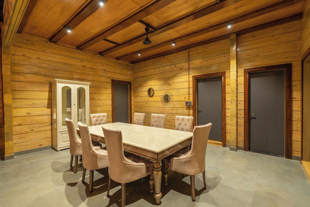 amarjas sunset retreat