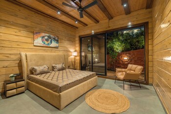 amarjas sunset retreat