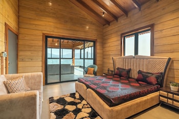 amarjas sunset retreat