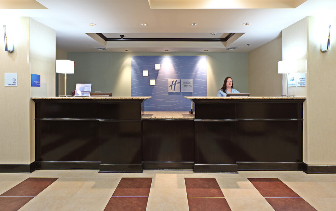 holiday inn express and suites maumelle by ihg