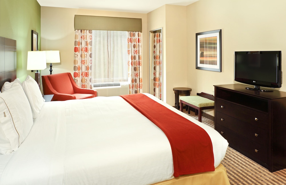 holiday inn express and suites maumelle by ihg