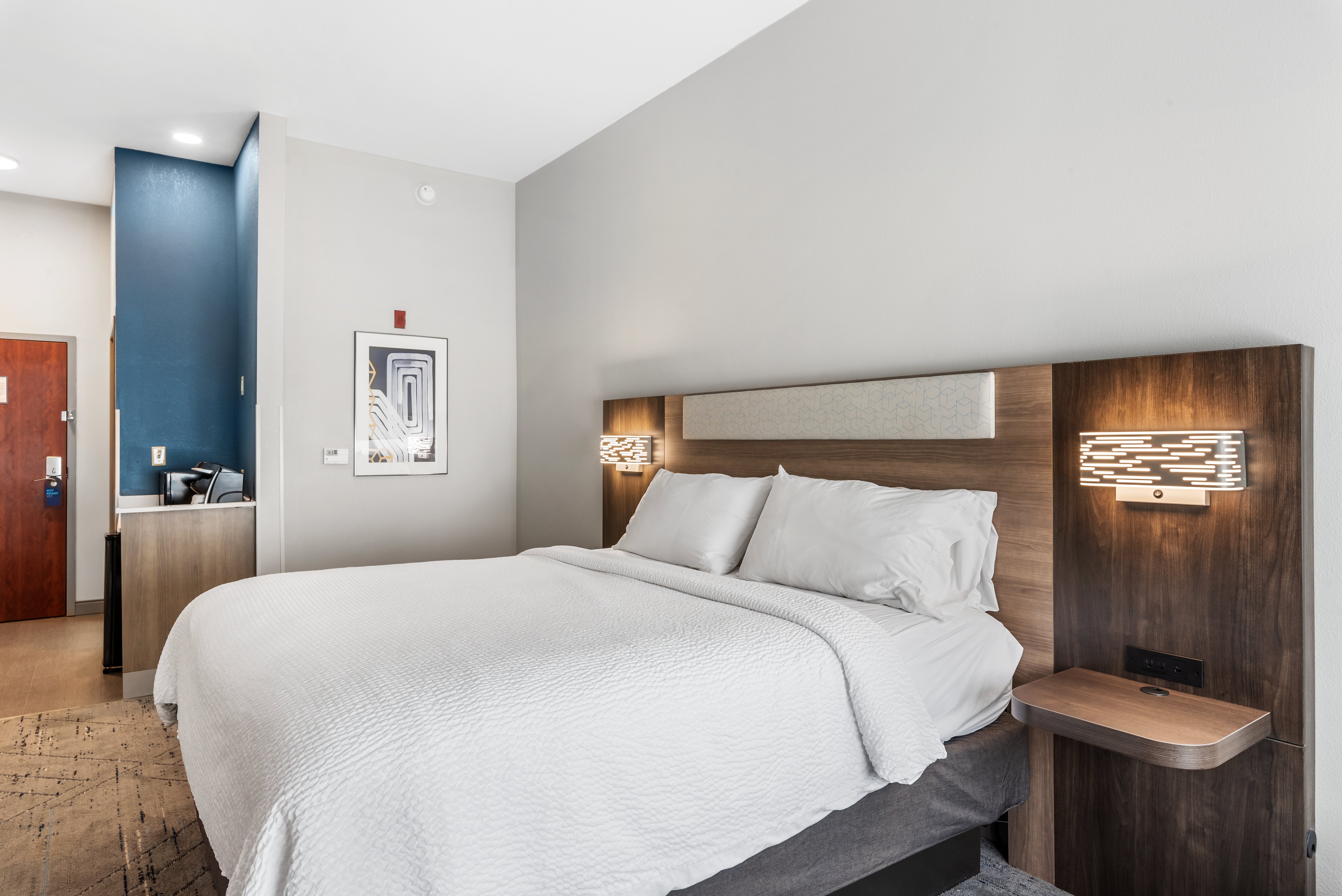 holiday inn express and suites maumelle by ihg