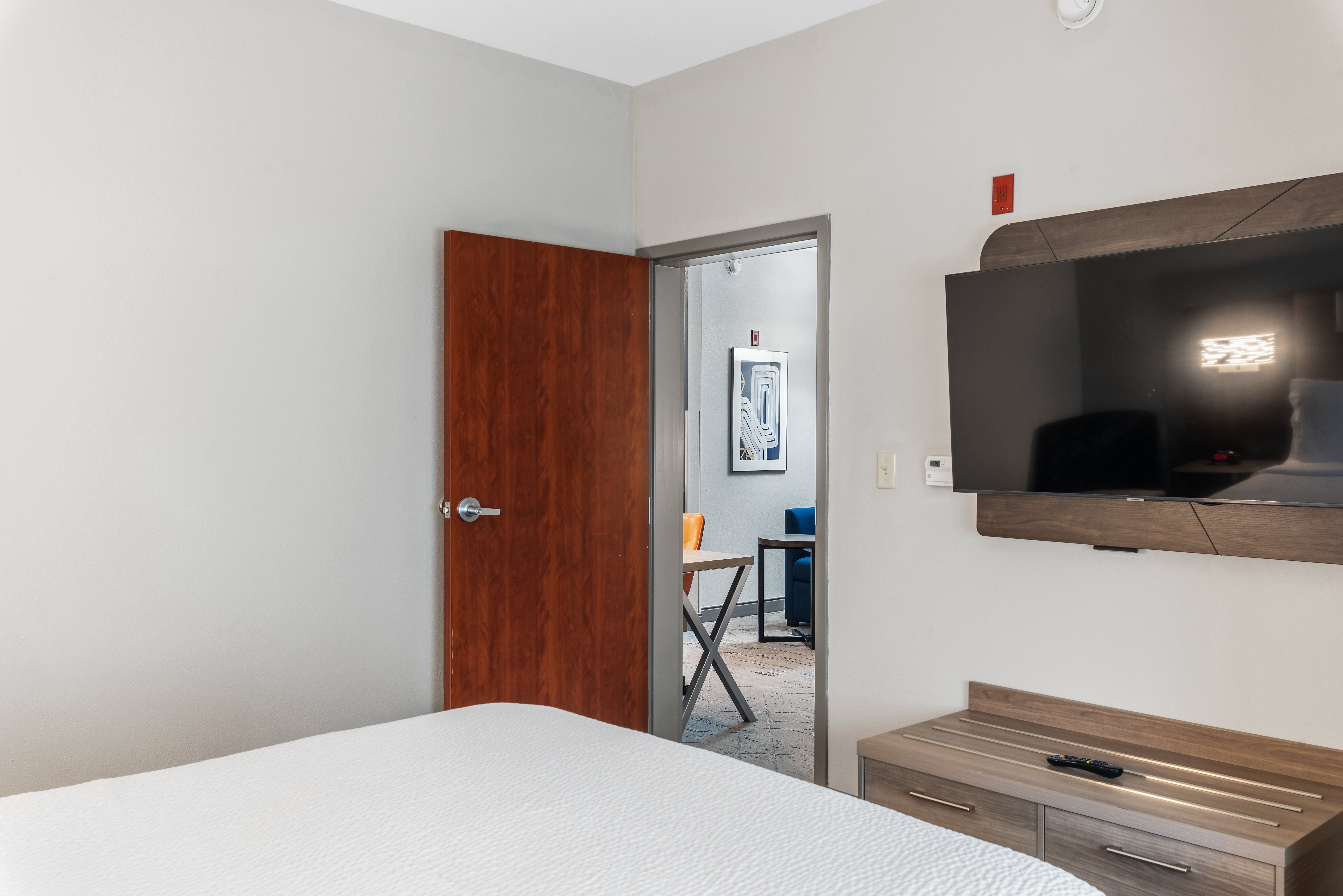 holiday inn express and suites maumelle by ihg