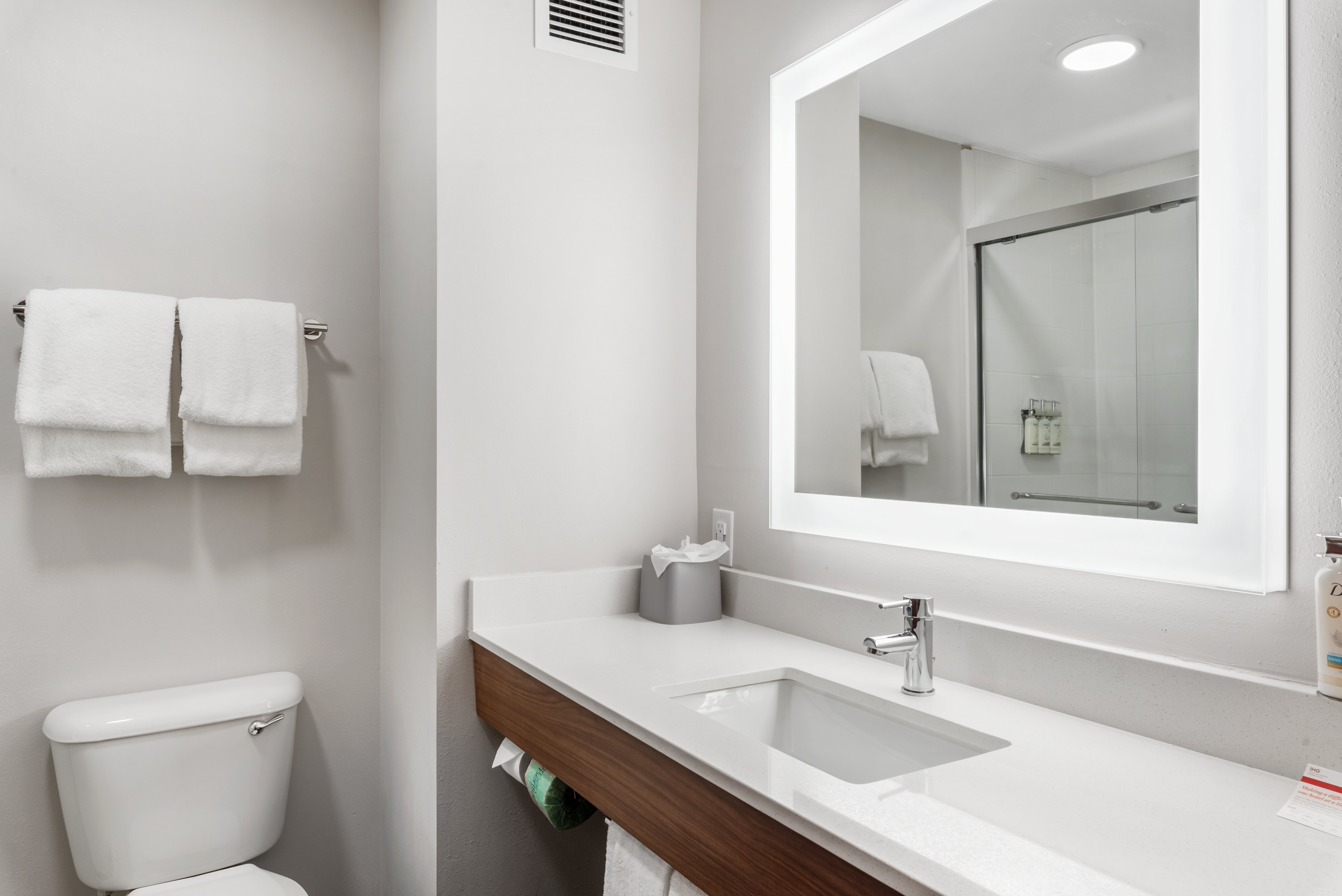 holiday inn express and suites maumelle by ihg