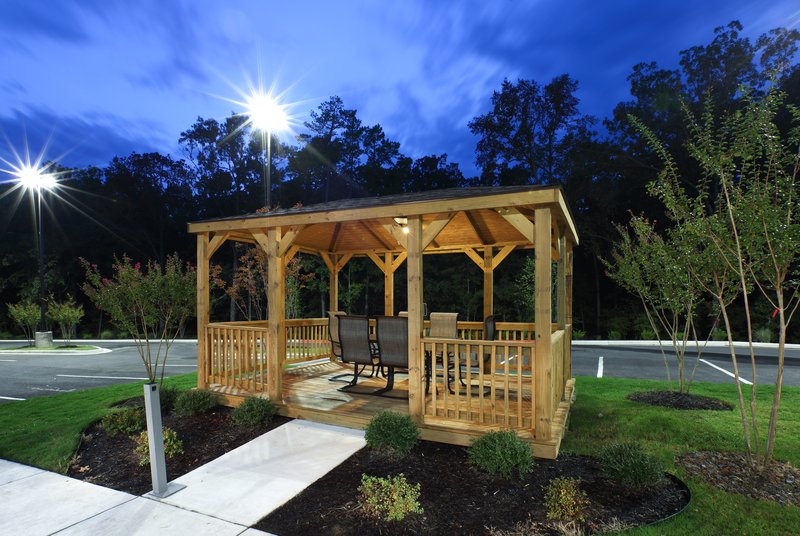 holiday inn express and suites maumelle by ihg