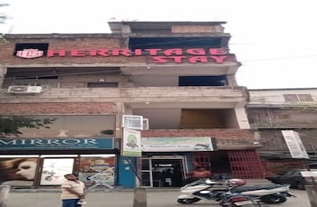 herritage stay near basistha temple