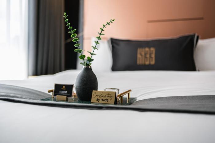 hotel 433 asoke sukhumvit