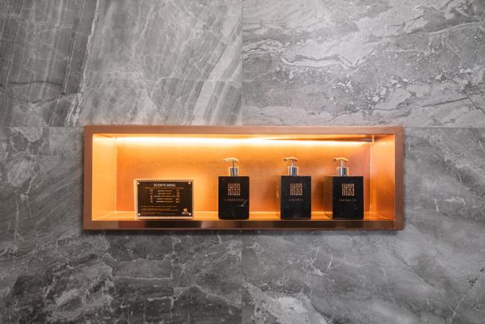 hotel 433 asoke sukhumvit