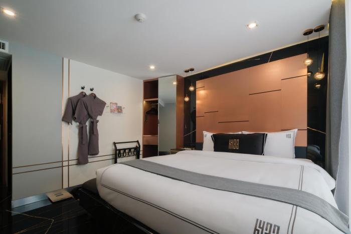 hotel 433 asoke sukhumvit
