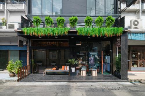 hotel 433 asoke sukhumvit