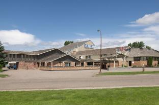 Clarion Pointe,Alberta>>Medicine Hat,3 star