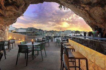 pergola hotel and spa