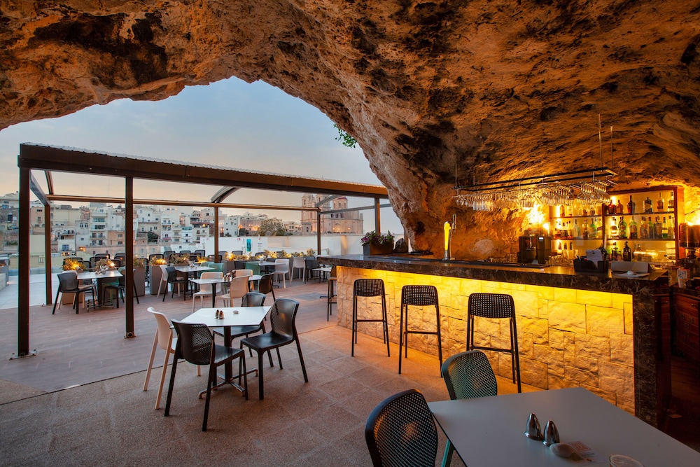 pergola hotel and spa