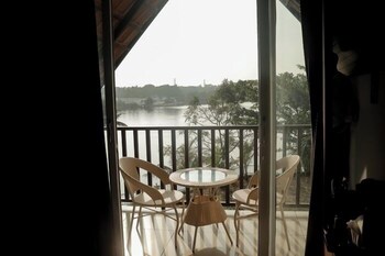 ripples backwater resort