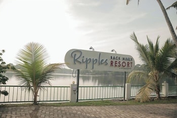 ripples backwater resort