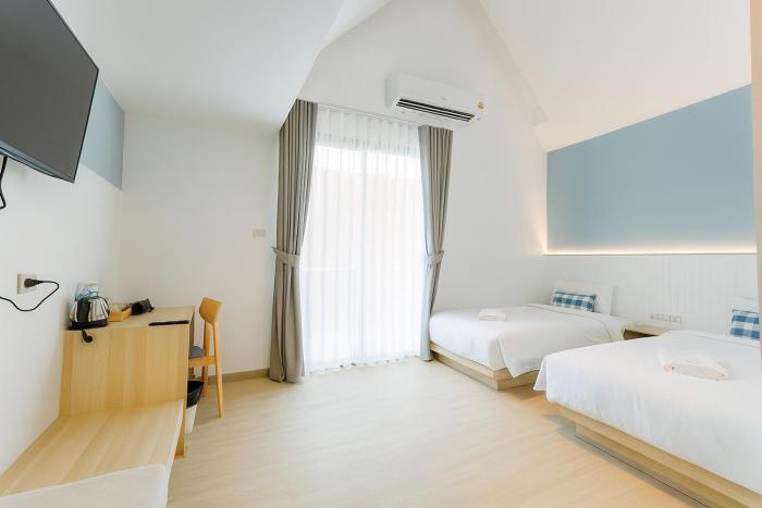 sea side at ao nang landmark krabi