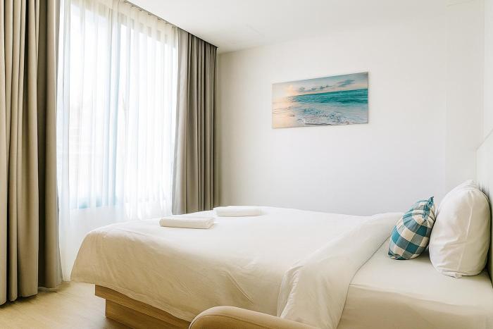 sea side at ao nang landmark krabi