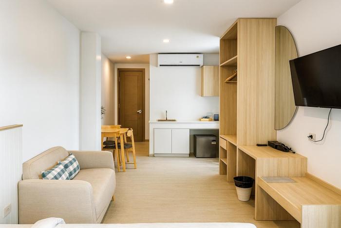 sea side at ao nang landmark krabi