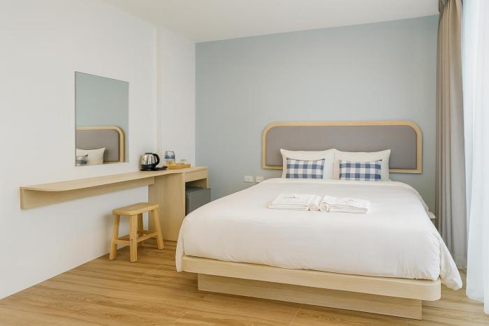 sea side at ao nang landmark krabi