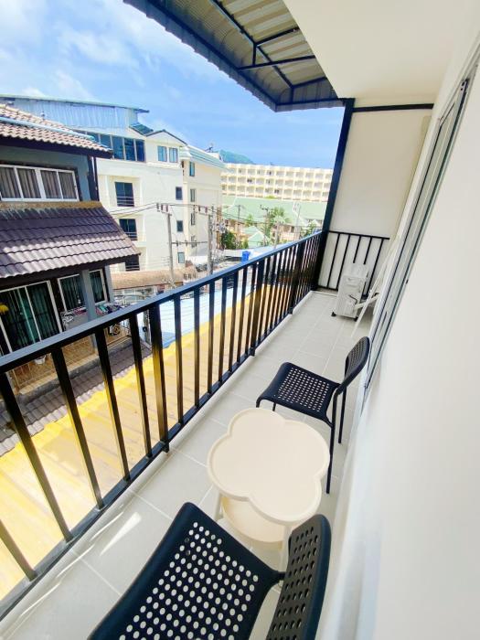 sj beach house patong