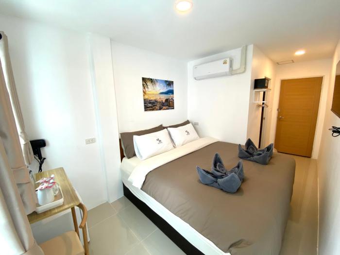 sj beach house patong