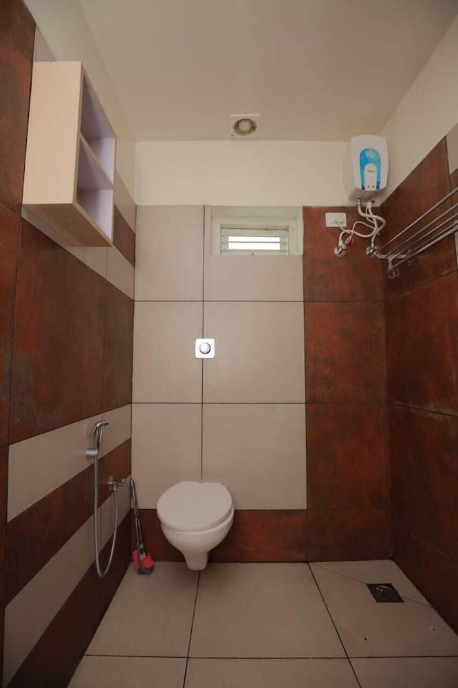 lake n hill thrissur