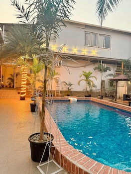 surf house beach resort