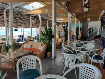 surf house beach resort