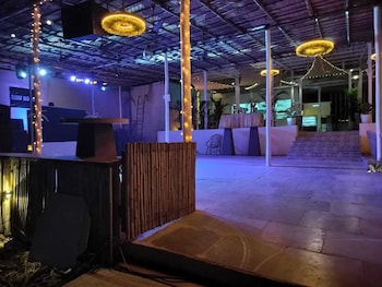 surf house beach resort