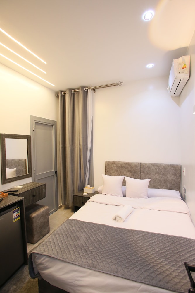 capital city hotel