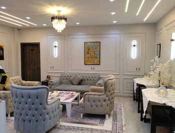 capital city hotel