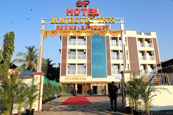 majestic inn
