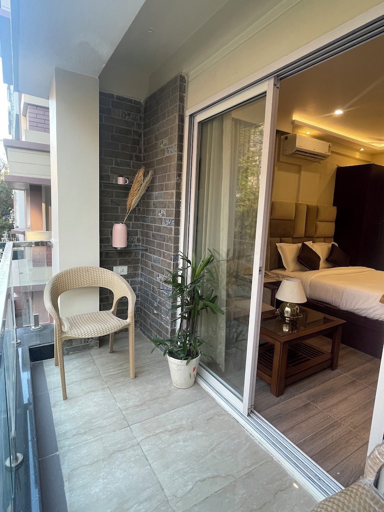 the crystal newtown kolkata