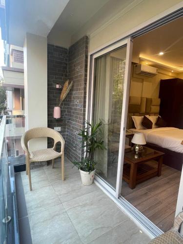 The Crystal Newtown Kolkata,,4 star