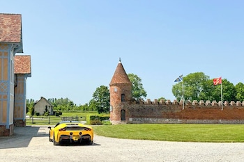 chateau de tilly