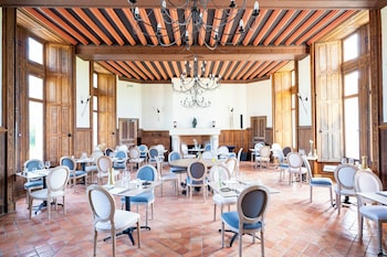 chateau de tilly