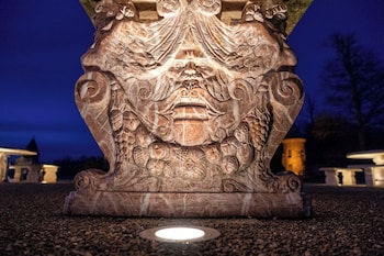 Château De Tilly,,4 star