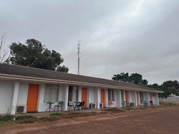 Kondinin Roadhouse Motel,,2 star