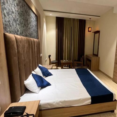 Hotel The Soho,,2 star