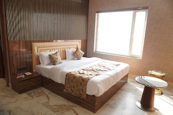 sky hotel and resort