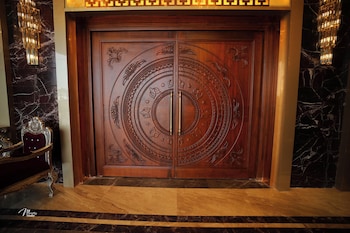 sky hotel and resort