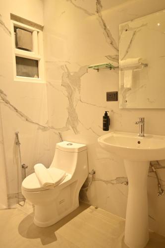 sky hotel and resort