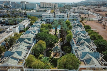 Royal Park Apt Resort By Sea N Rent,,3 star