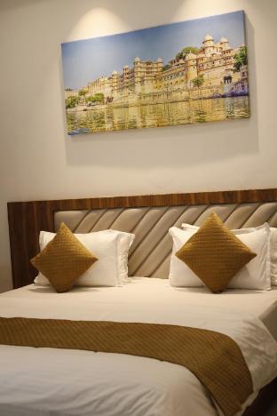 hotel signature