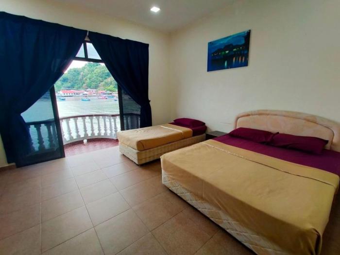 batu maung