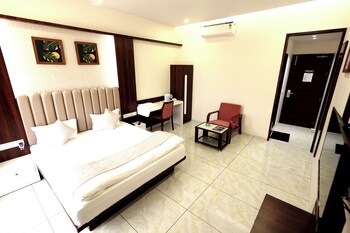 hotel grand haveli