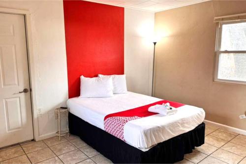 Skylark Motel By Oyo,,3 star