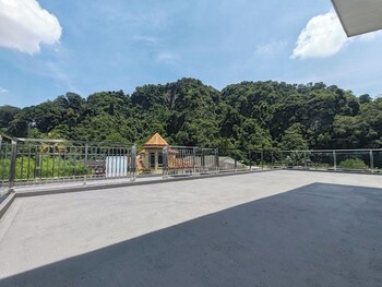 khoo family villa