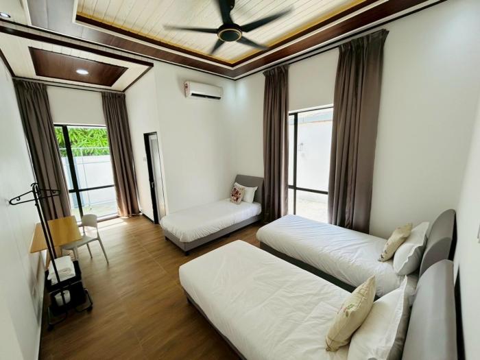 khoo family villa