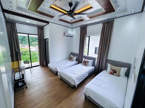 khoo family villa